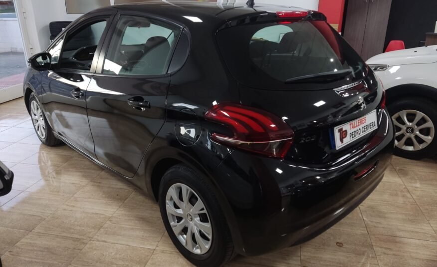 PEUGEOT 208 1.6 HDI