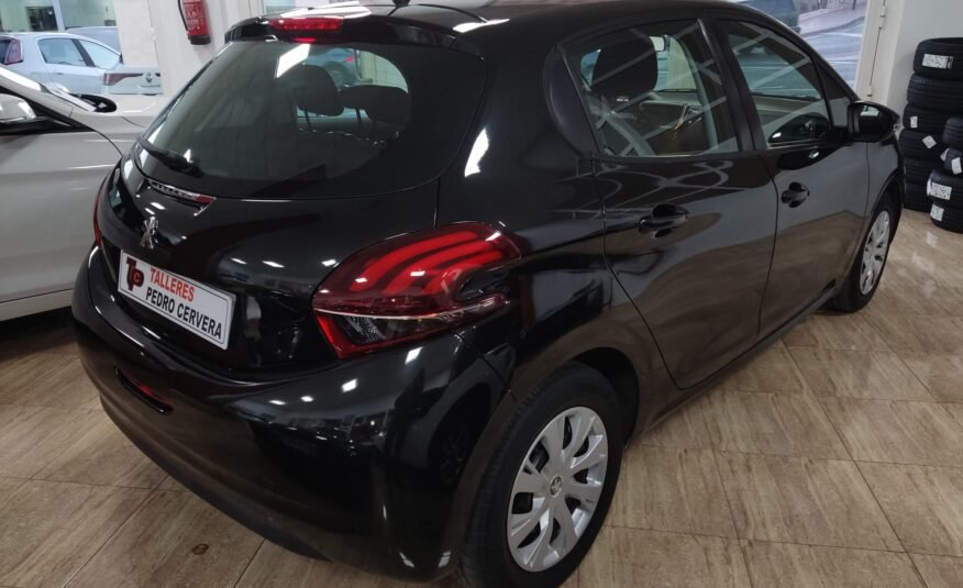 PEUGEOT 208 1.6 HDI