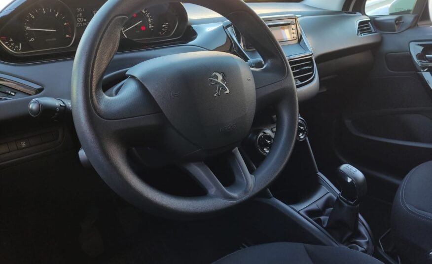 PEUGEOT 208 1.6 HDI