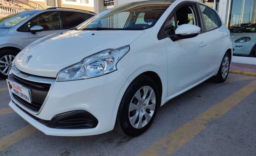 PEUGEOT 208 1.6 HDI