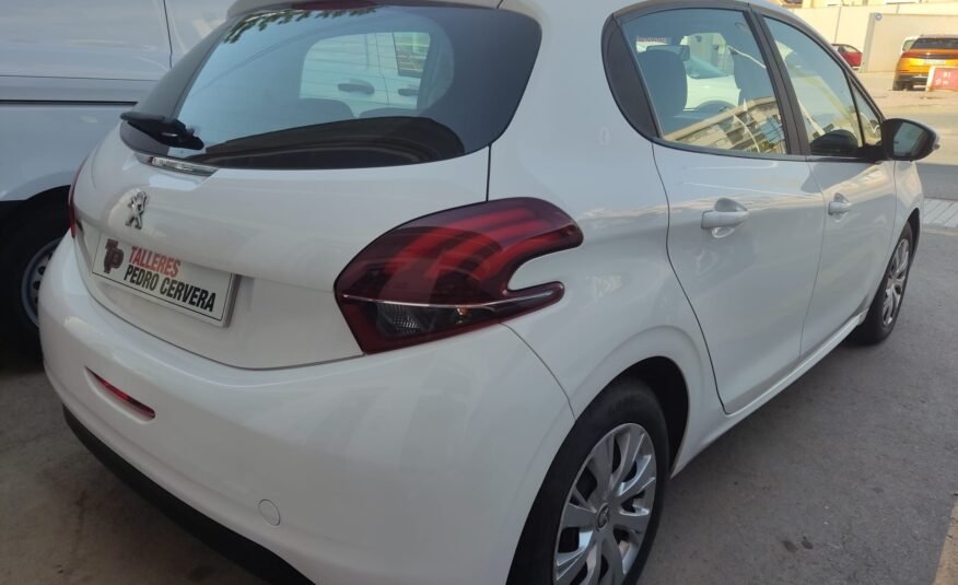 PEUGEOT 208 1.5 HDI