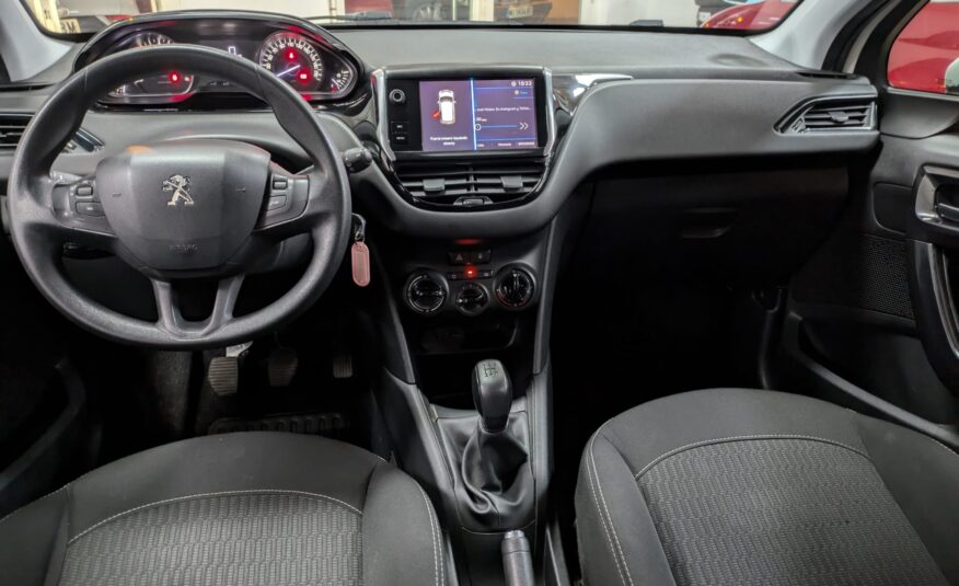 PEUGEOT 208 1.6 HDI