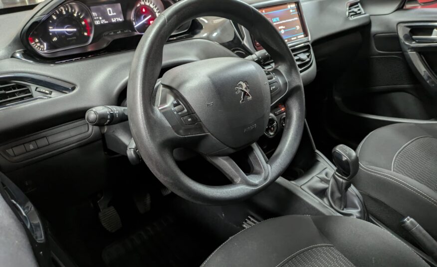 PEUGEOT 208 1.6 HDI