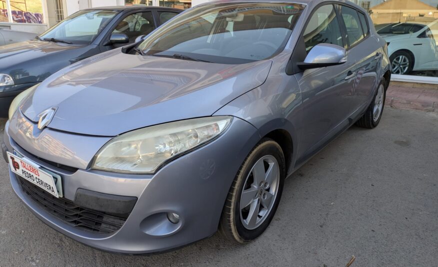 RENAULT Megane 1.5 dCi