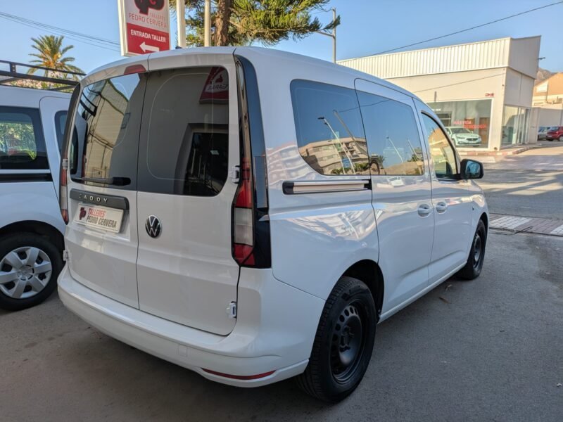 VOLKSWAGEN CADDY COMBI 2.0 TDI