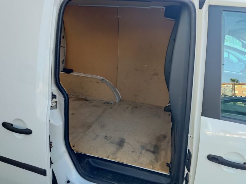 VOLKSWAGEN CADDY 2.0 TDI 4MOTION