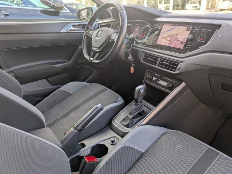 VOLSKWAGEN POLO VI 1.6 TDI