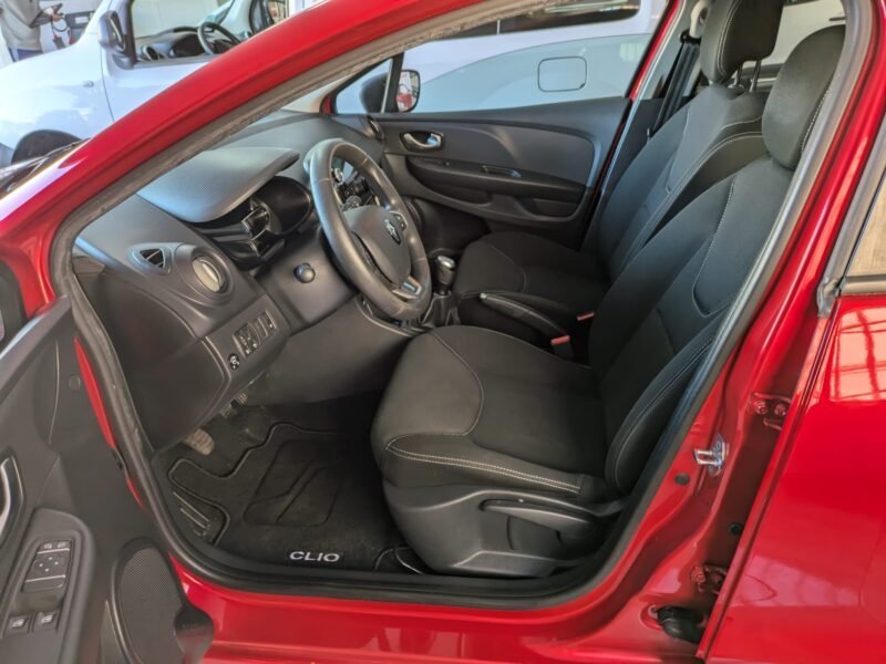 RENAULT Clio 0.9 TCE ENERGY GLP BUSINESS