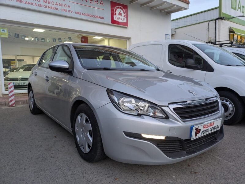 PEUGEOT 308 1.6 HDI