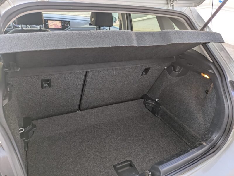 VOLSKWAGEN POLO VI 1.6 TDI