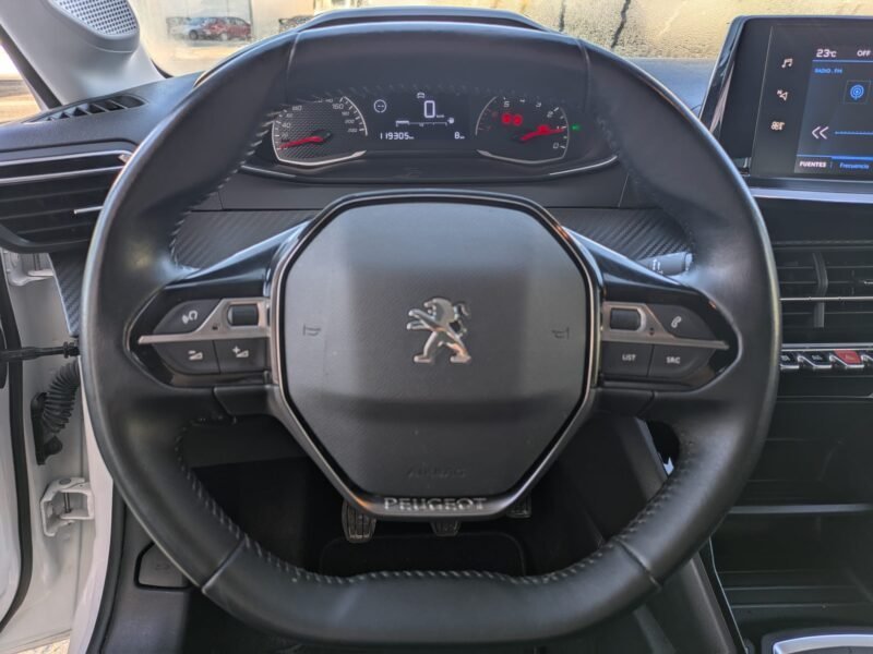 PEUGEOT 208 1.5 HDI