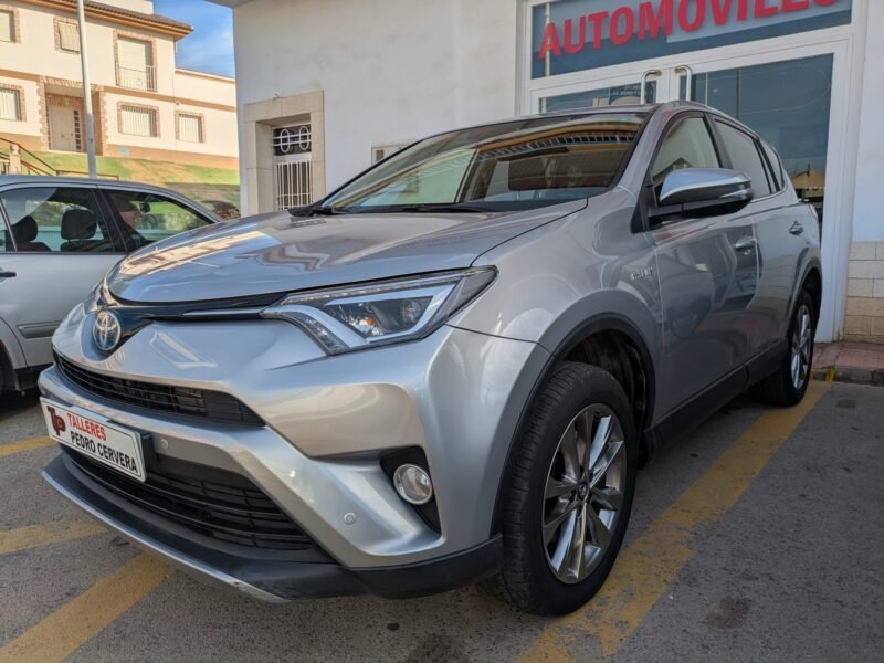 TOYOTA RAV4 2.5i