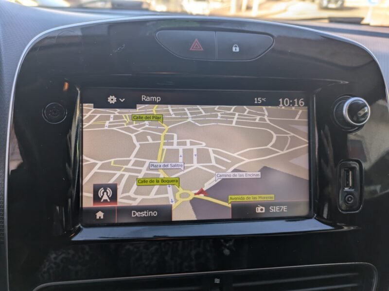 RENAULT Clio 1.5 dCi