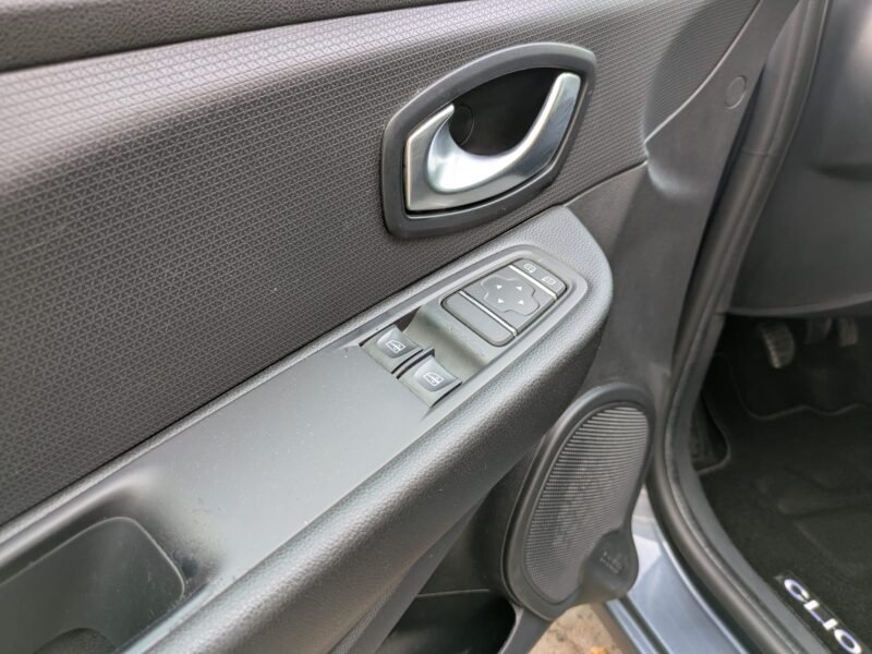 RENAULT Clio 1.5 DCI BUSINESS ENERGY