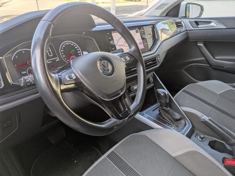 VOLSKWAGEN POLO VI 1.6 TDI