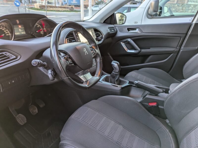 PEUGEOT 308 1.6 HDI ACTIVE