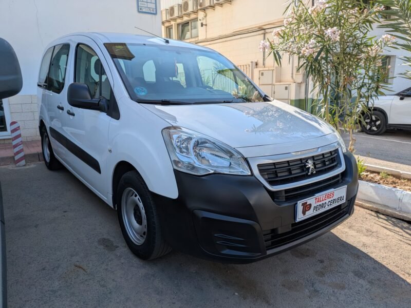 PEUGEOT Partner 1.6 HDI TEPEE ACCESS
