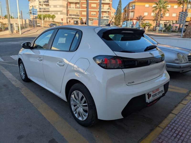 PEUGEOT 208 1.5 HDI