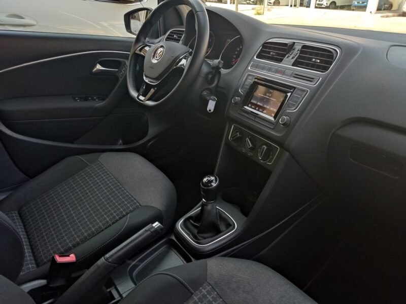 VOLKSWAGEN POLO 1.2 TSI