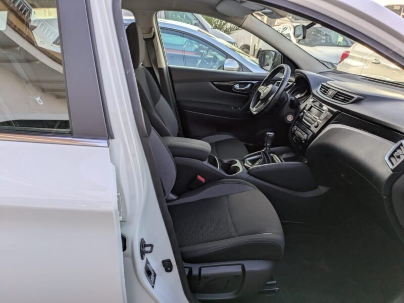 NISSAN QASHQAI 1.5 dCi