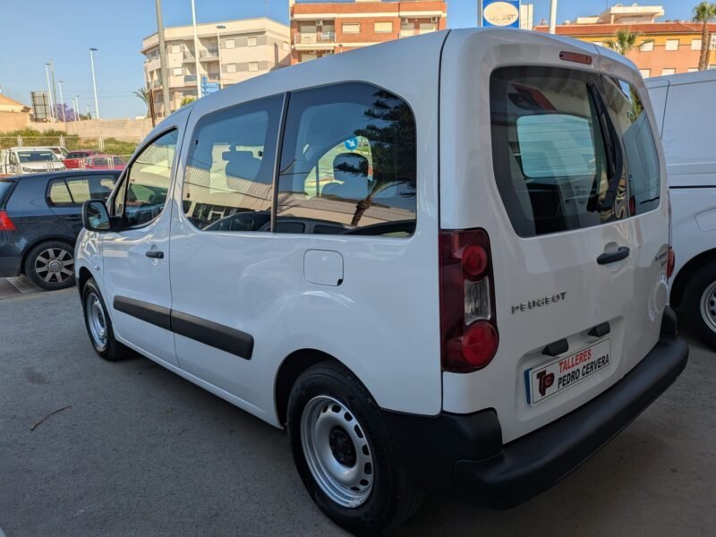 PEUGEOT Partner 1.6 HDI TEPEE ACCESS