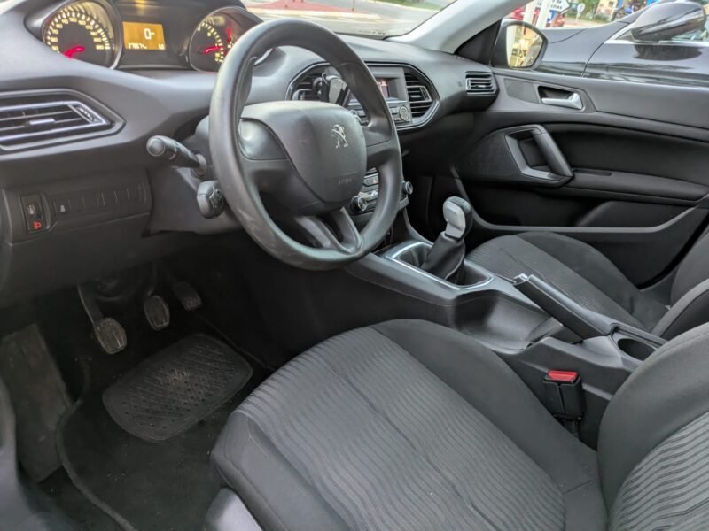 PEUGEOT 308 1.6 HDI