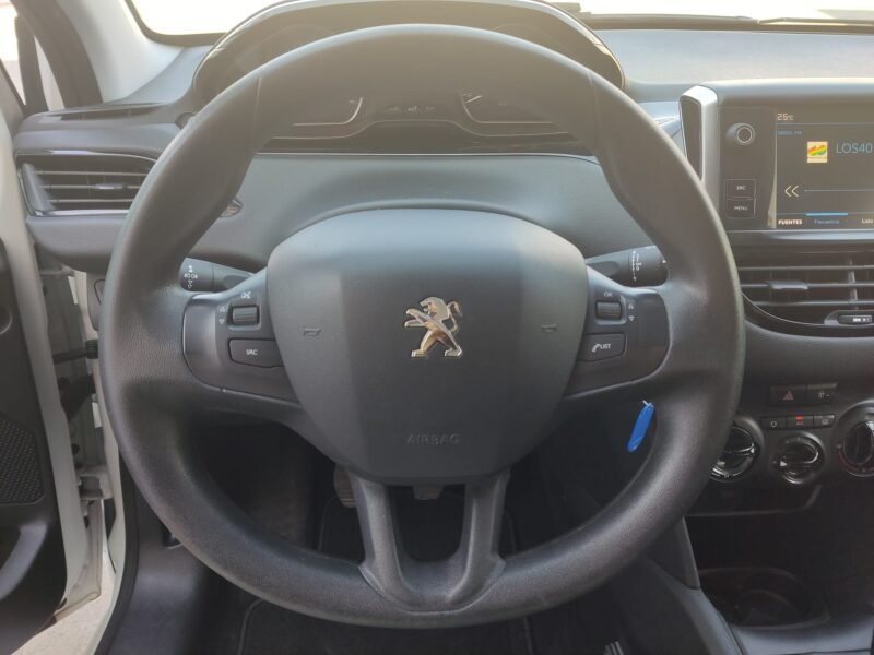 PEUGEOT 208 1.5 HDI