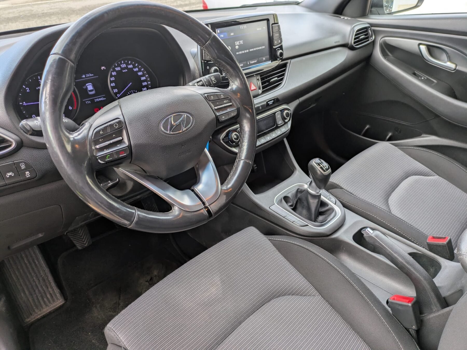 HYUNDAI I30 1.6 CRDI 