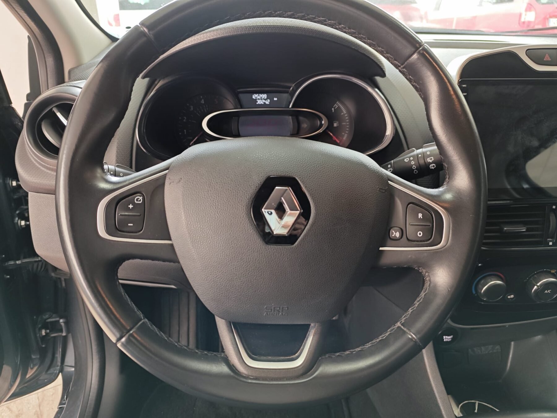 RENAULT Clio 1.5 DCI BUSINESS ENERGY