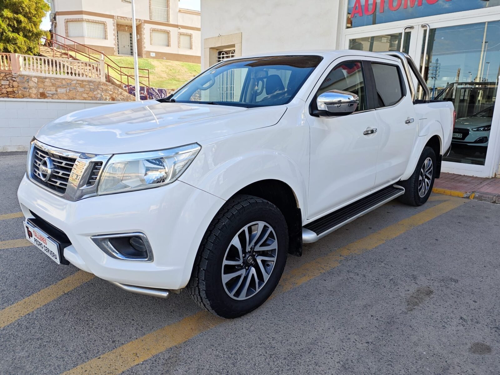 NISSAN NAVARA 2.3 DCI 