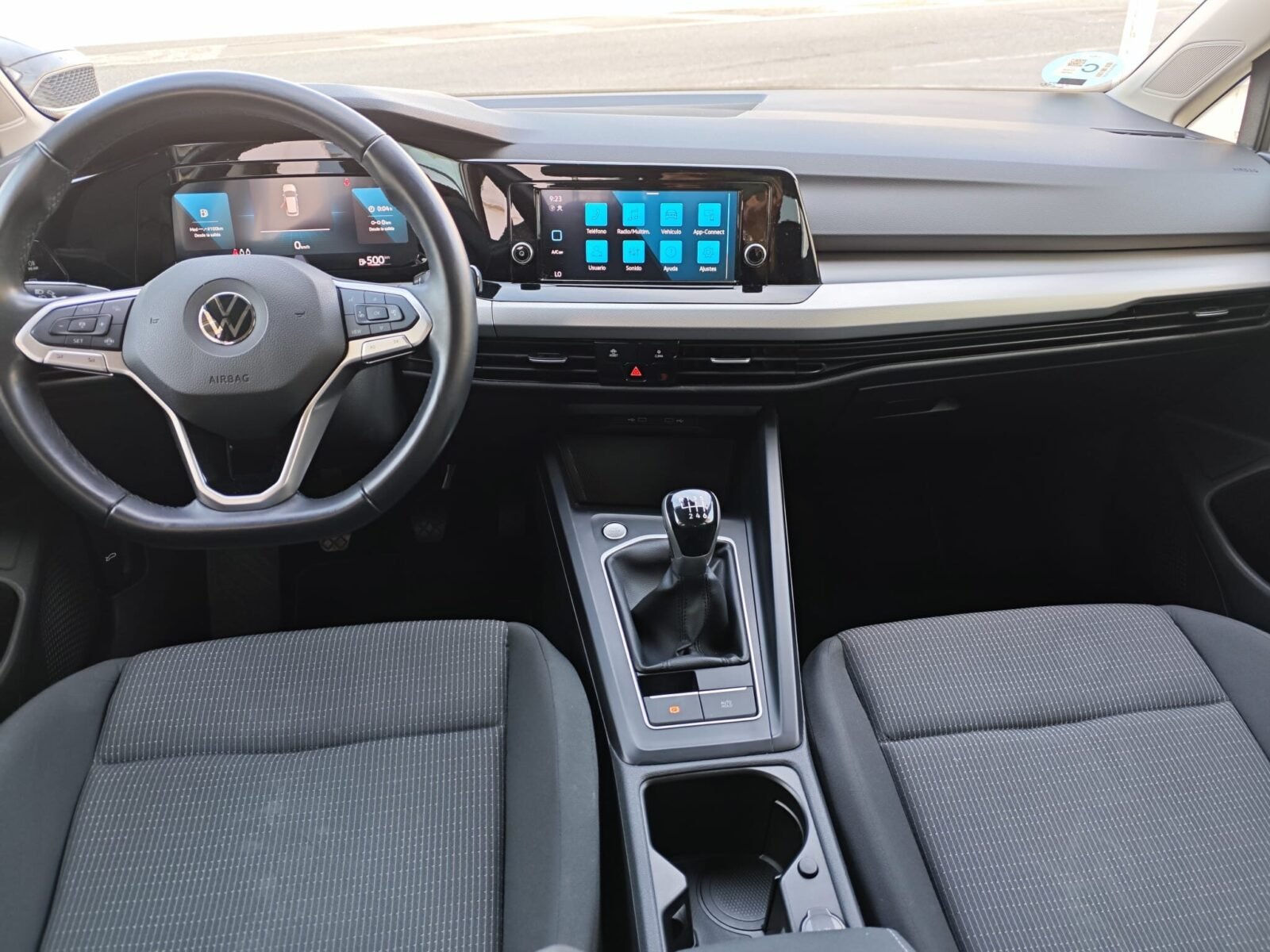 VOLKSWAGEN Golf VIII 2.0 TDI 
