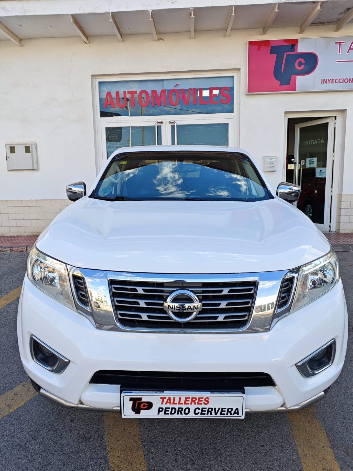 NISSAN NAVARA 2.3 DCI 