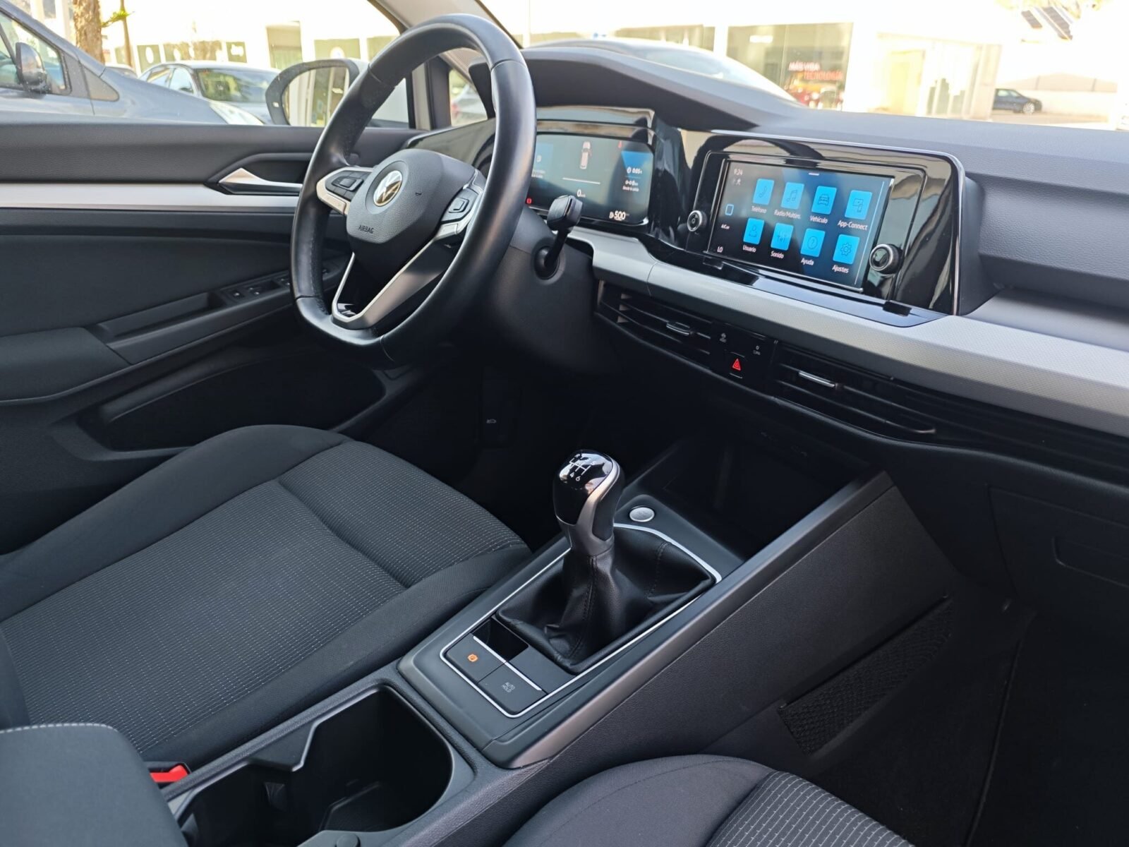 VOLKSWAGEN Golf VIII 2.0 TDI 