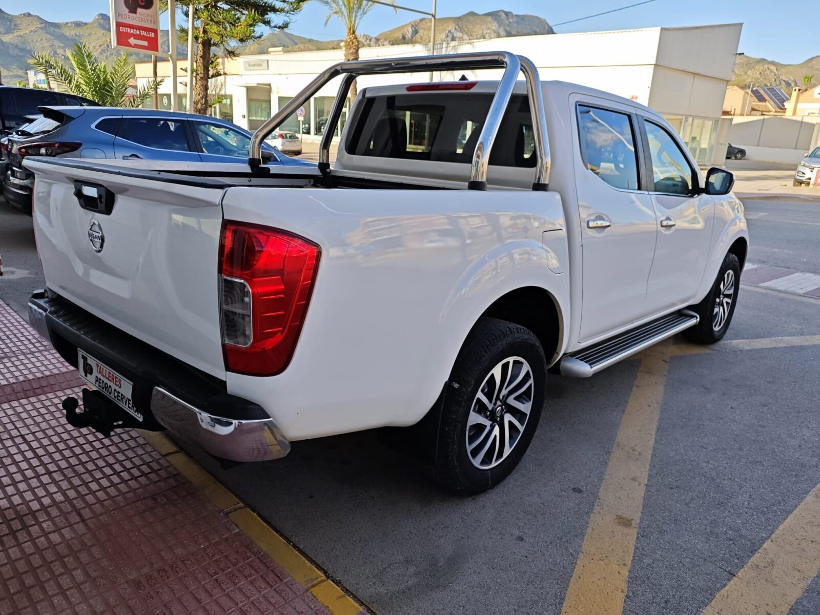 NISSAN NAVARA 2.3 DCI 