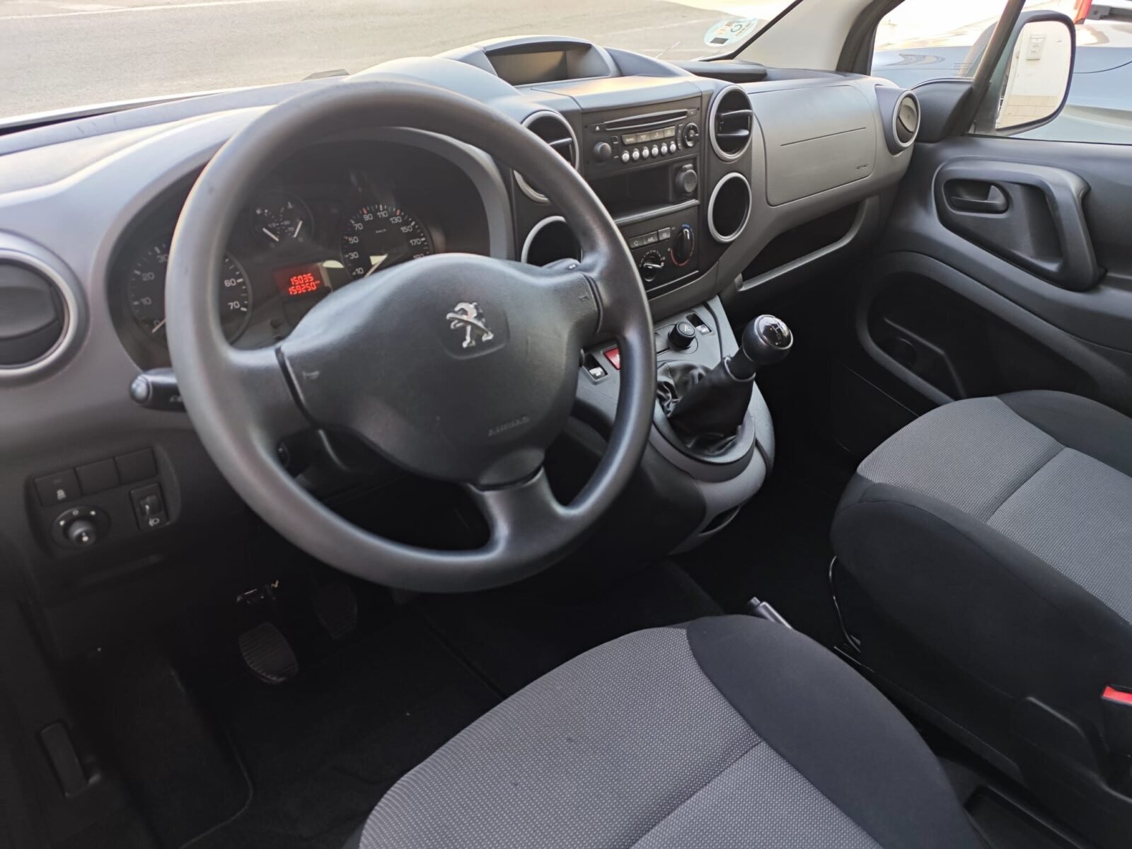 PEUGEOT Partner 1.6 HDI 
