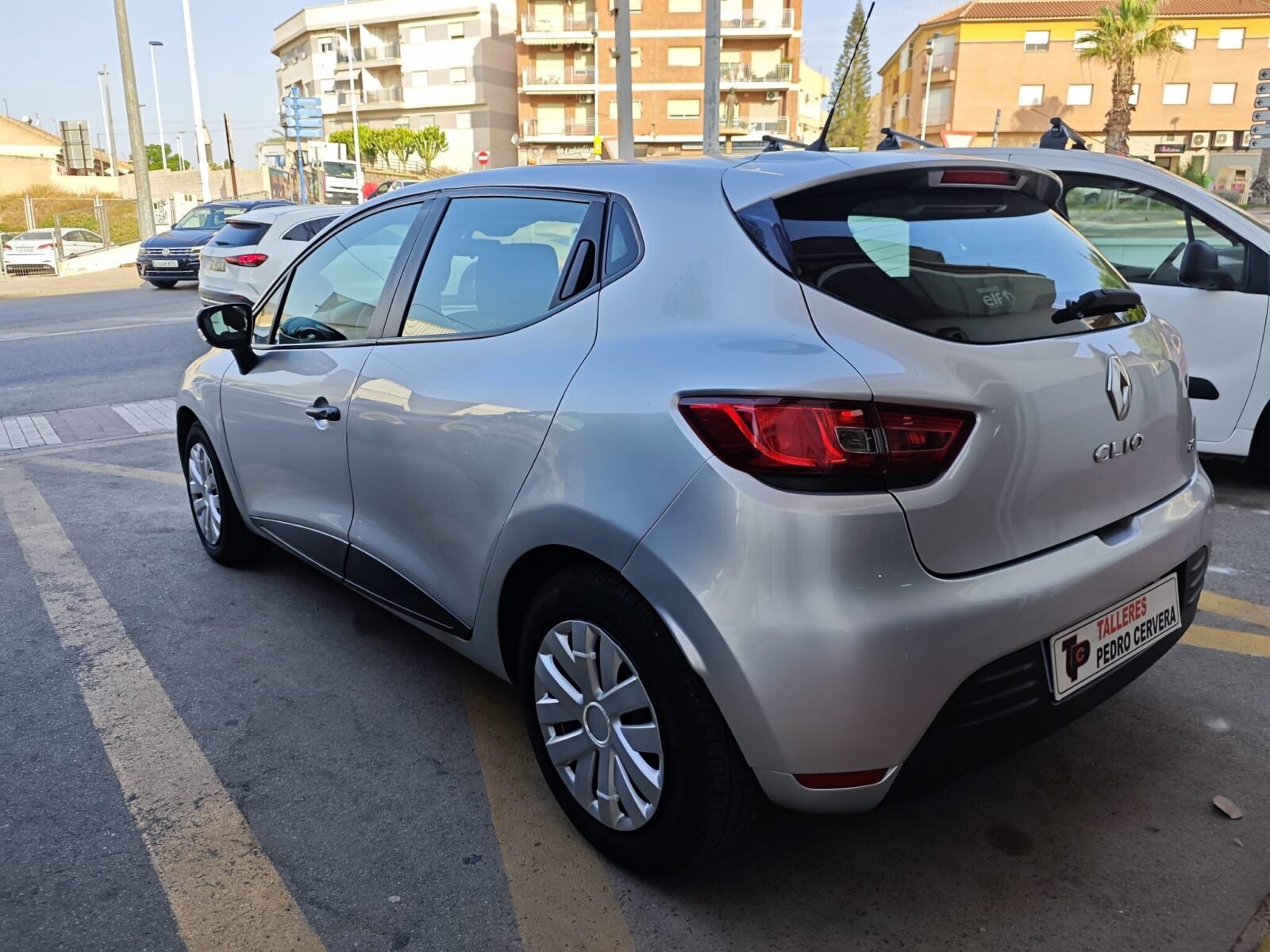 RENAULT Clio 1.5 DCI