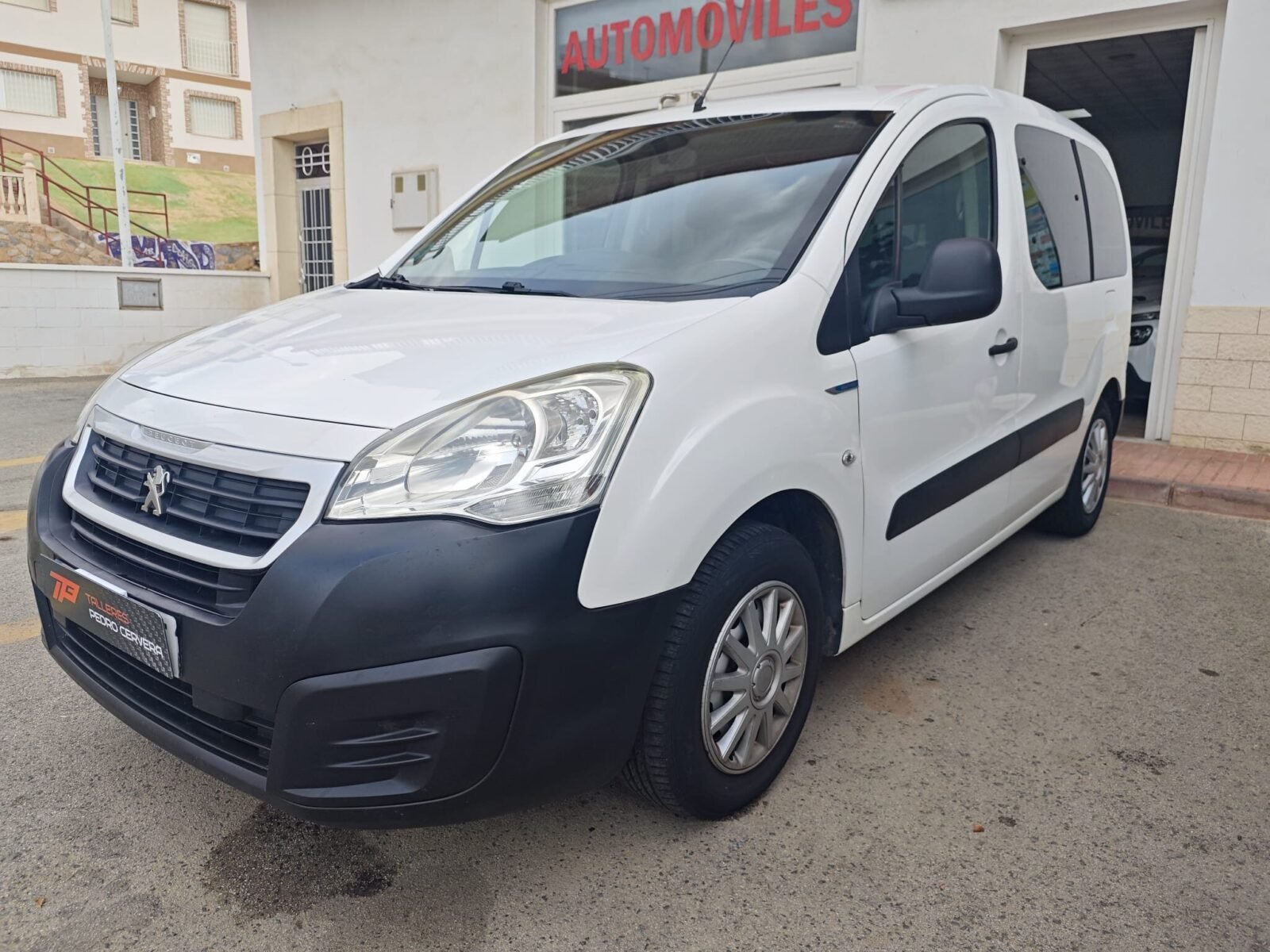 PEUGEOT PARTNER TEPEE 1.6 HDI 