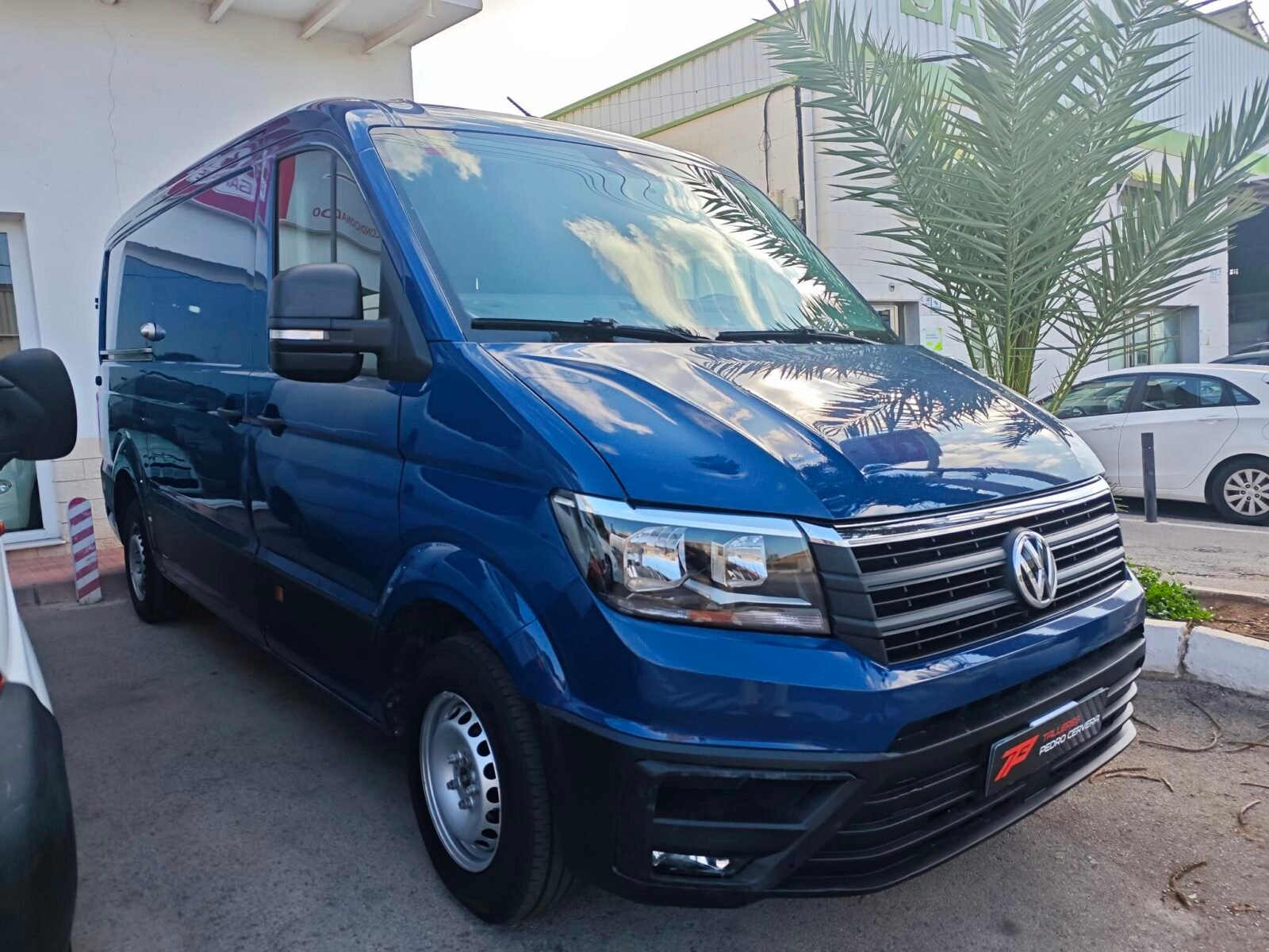 VOLKSWAGEN CRAFTER 2.0 TDI 