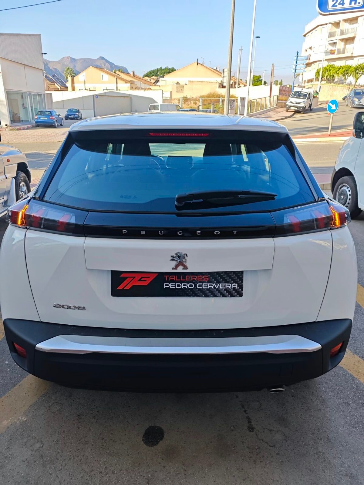 PEUGEOT 2008 1.5 HDI ACTIVE