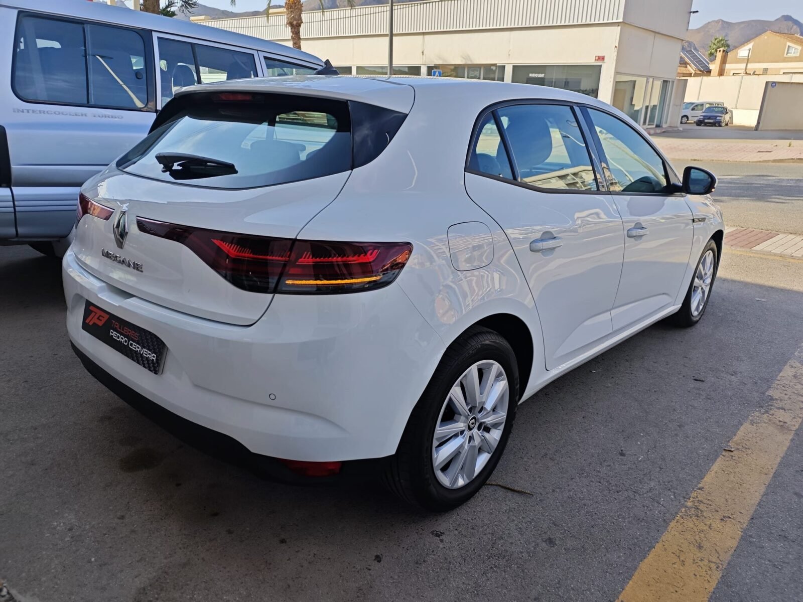 RENAULT Megane 1.5 DCI BUSINESS ENERGY