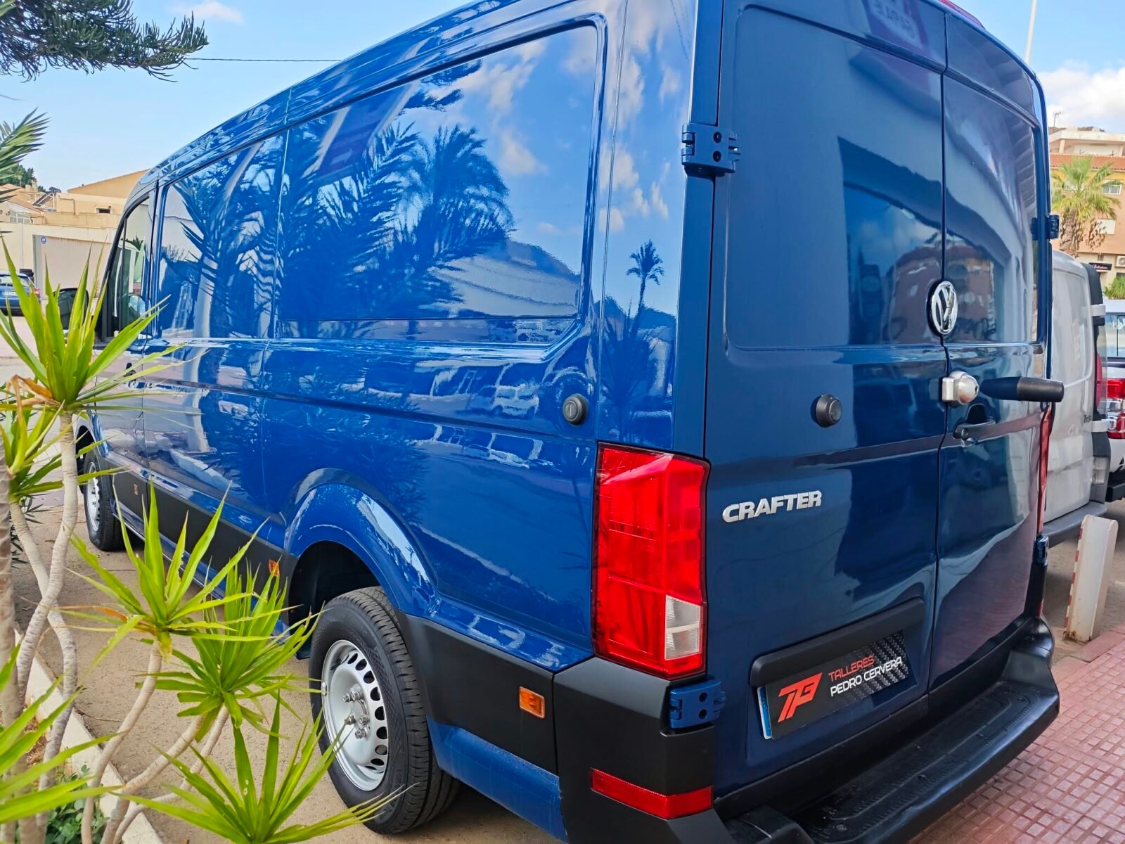 VOLKSWAGEN CRAFTER 2.0 TDI 
