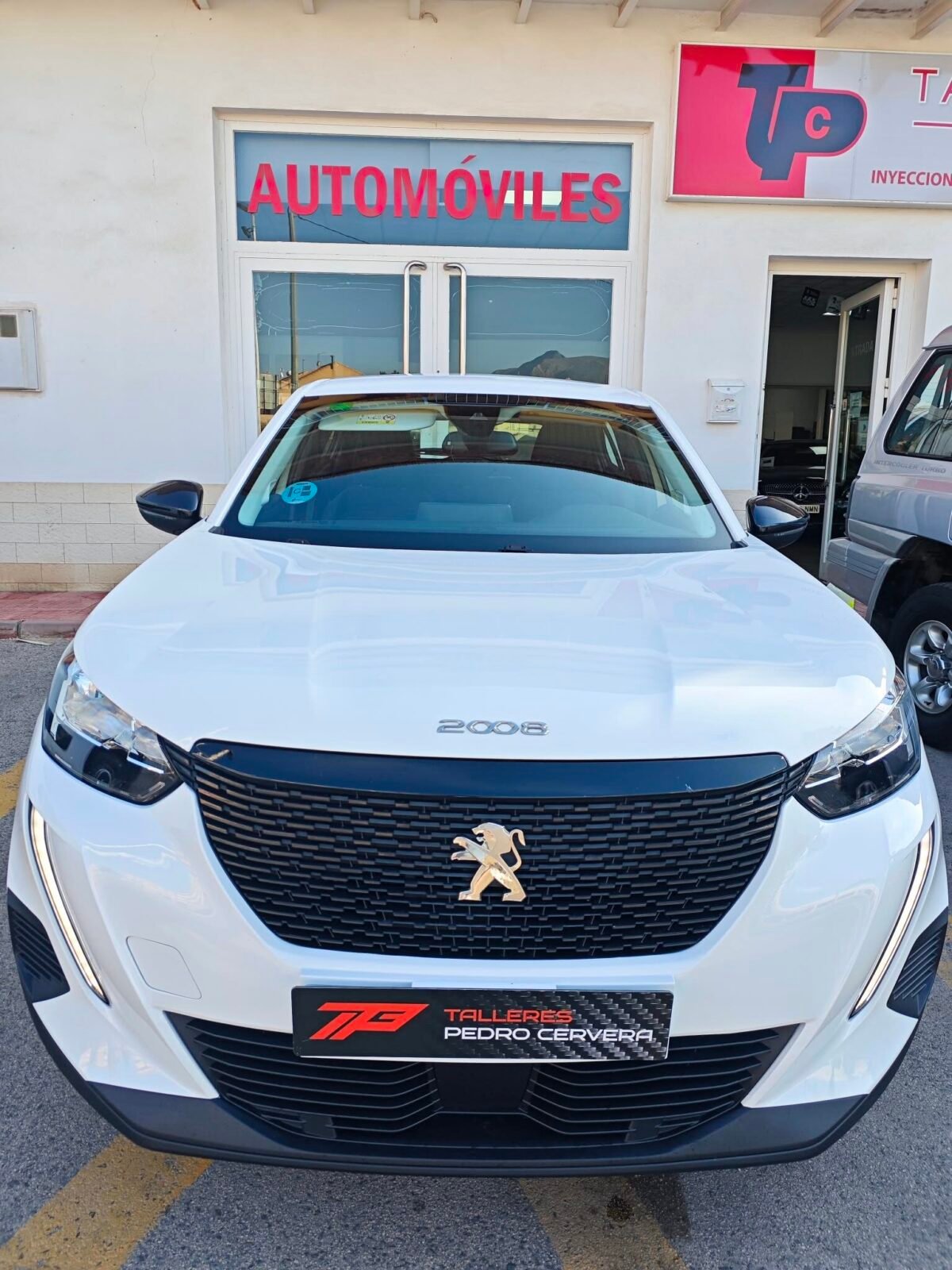 PEUGEOT 2008 1.5 HDI ACTIVE