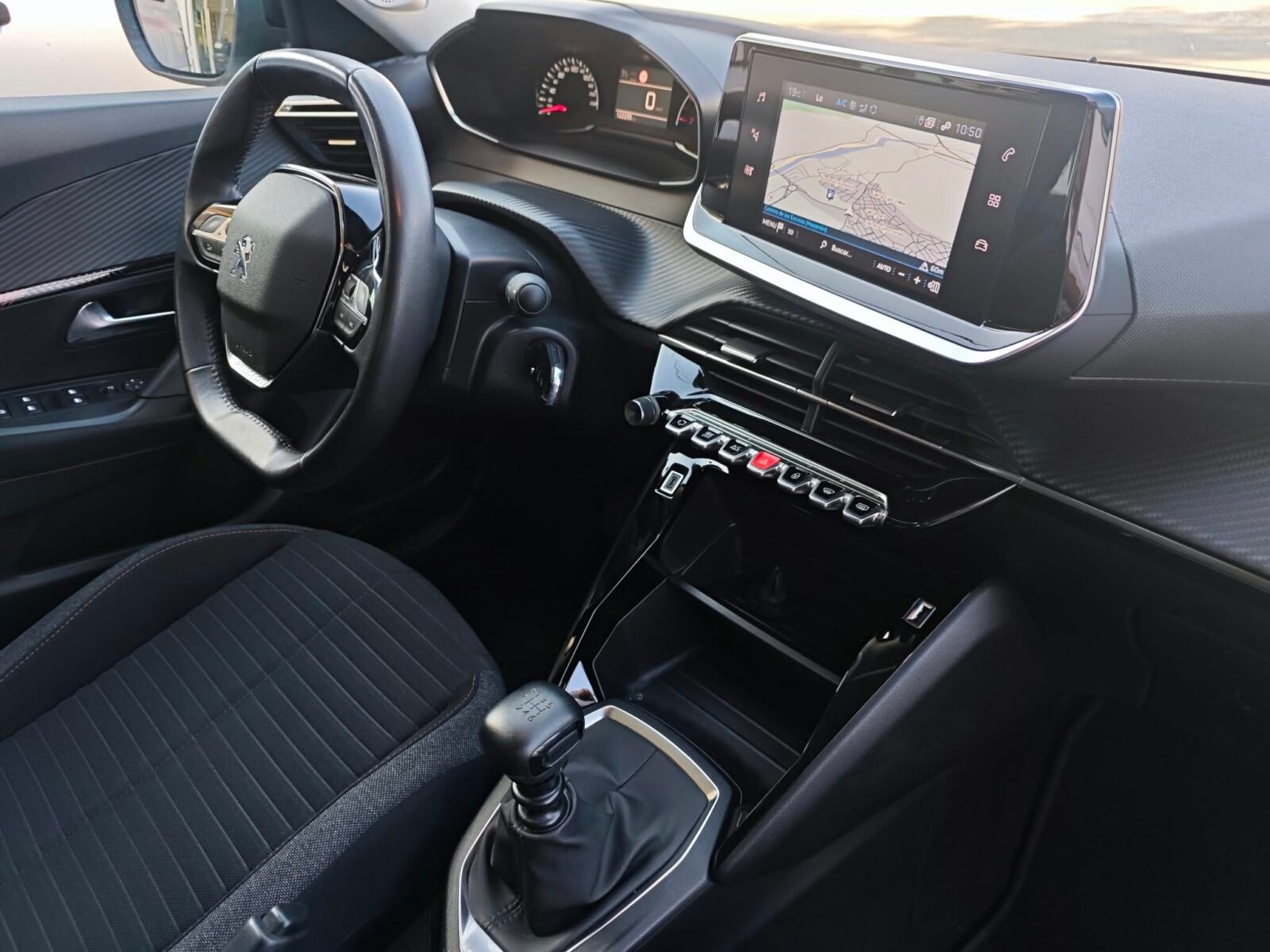 PEUGEOT 2008 1.5 HDI ACTIVE